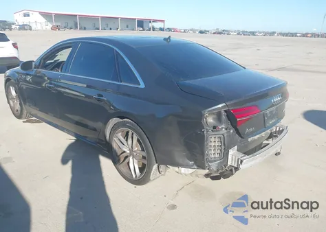 2017 Audi A8 L 4.0T Sport z USA, uszkodzony, nr VIN WAU43AFD2HN021047